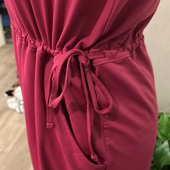Columbia rose colored sports dress with pockets and side drawstring size small - Picture 3 of 4